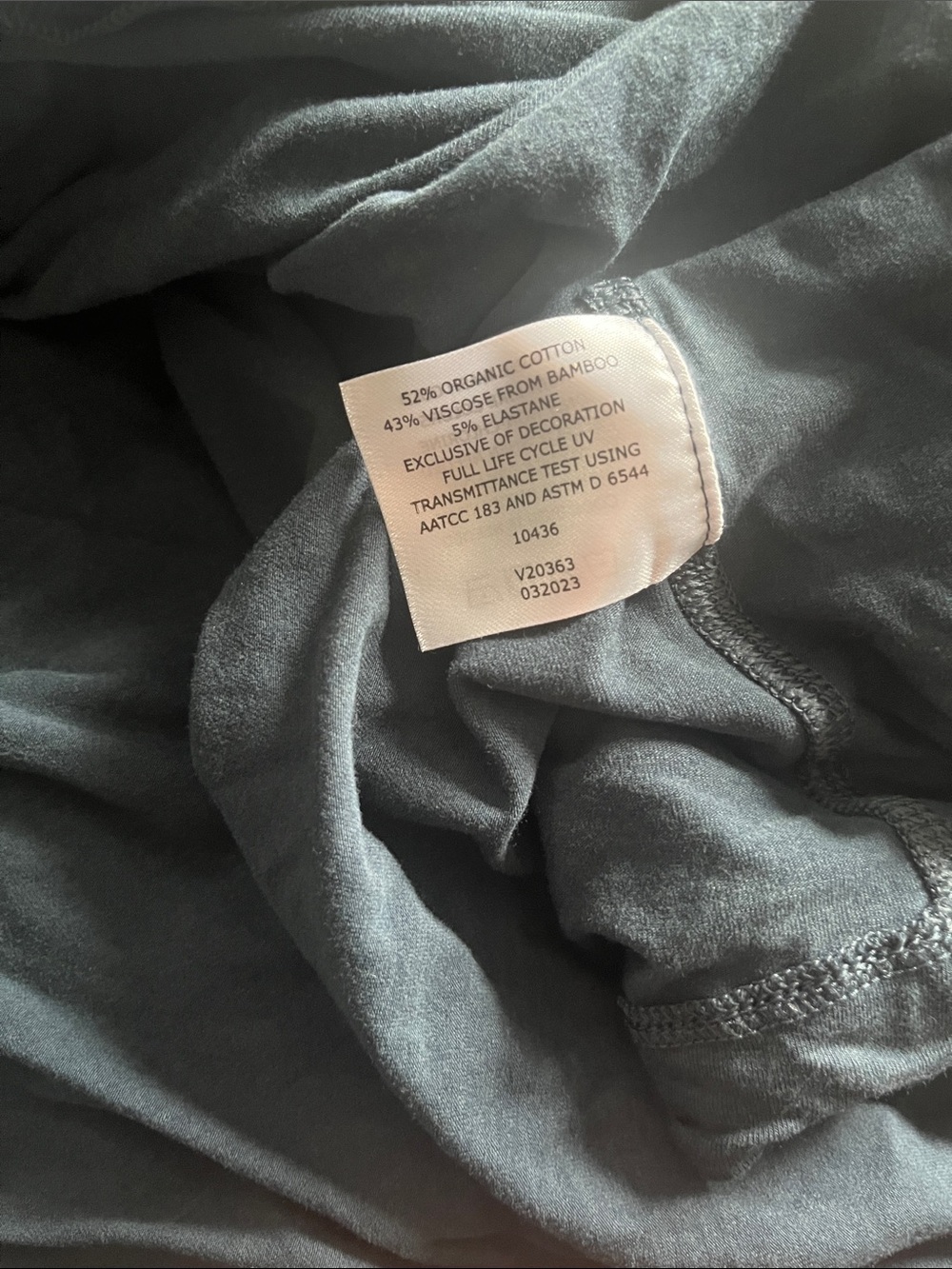 Coolibar Lumaleo Zip-Up Hoodie - Picture 8 of 8